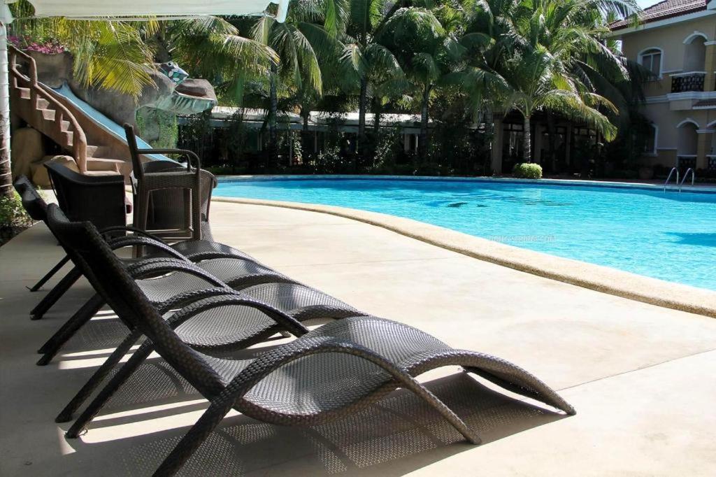 Moonbay Marina The Villas Olongapo Exterior photo